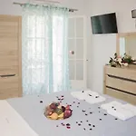 Marina Apartments, Agios Gordios Corfu Апарт-отель Агиос-Гордиос