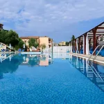 Marina Apartments, Agios Gordios Corfu Апарт-отель