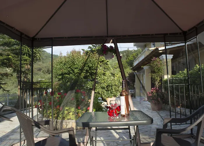 Marina Apartments, Agios Gordios Corfu 4* アギオス・ゴルディオス