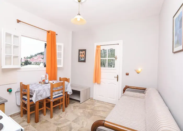 Marina Apartments, Agios Gordios Corfu アギオス・ゴルディオス