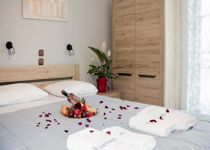 Marina Apartments, Agios Gordios Corfu アギオス・ゴルディオス