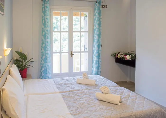 Marina Apartments, Agios Gordios Corfu アギオス・ゴルディオス