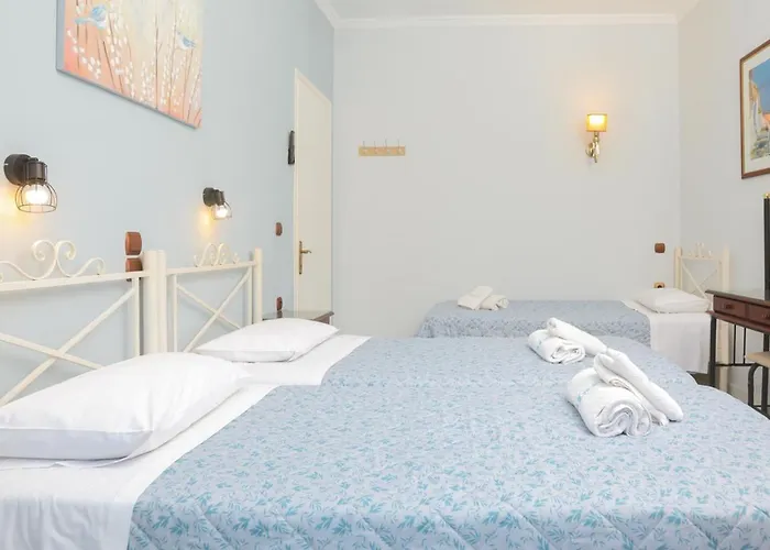 アパートホテル Marina Apartments, Agios Gordios Corfu 4*