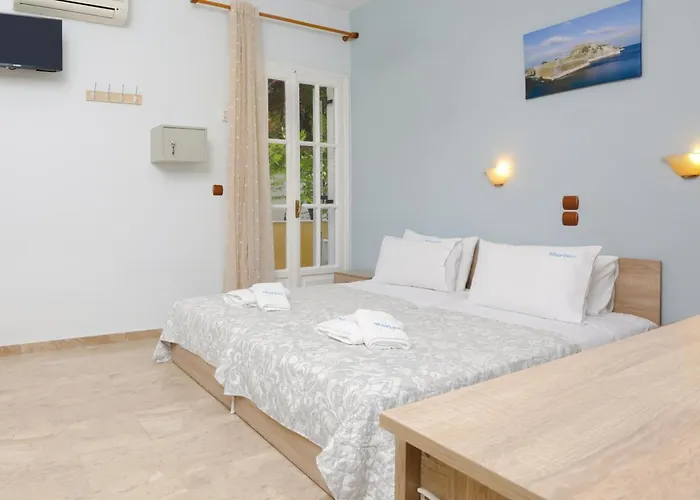 Marina Apartments, Agios Gordios Corfu 4* アギオス・ゴルディオス