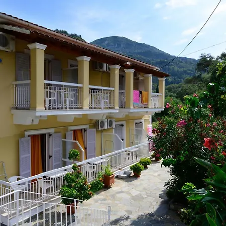 Marina Apartments, Agios Gordios Corfu 阿齐欧斯·贡多斯