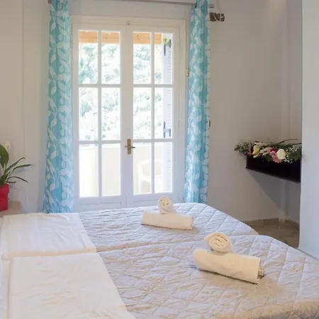 Marina Apartments, Agios Gordios Corfu 阿齐欧斯·贡多斯