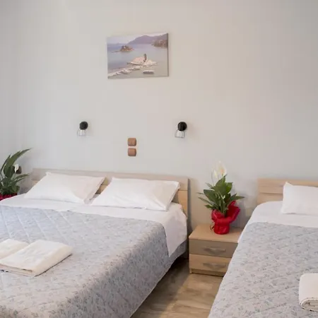 Marina Apartments, Agios Gordios Corfu 4*