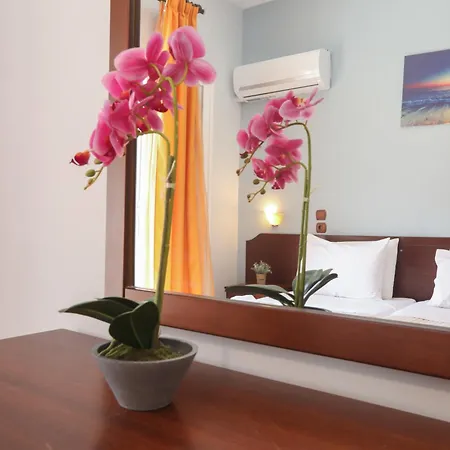 Marina Apartments, Agios Gordios Corfu 公寓式酒店 阿齐欧斯·贡多斯