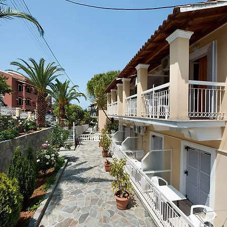 Marina Apartments, Agios Gordios Corfu 公寓式酒店