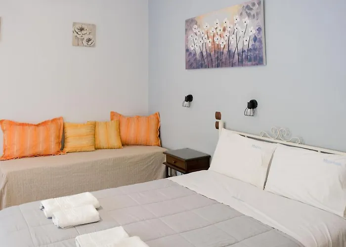 Marina Apartments, Agios Gordios Corfu Апарт-отель Агиос-Гордиос