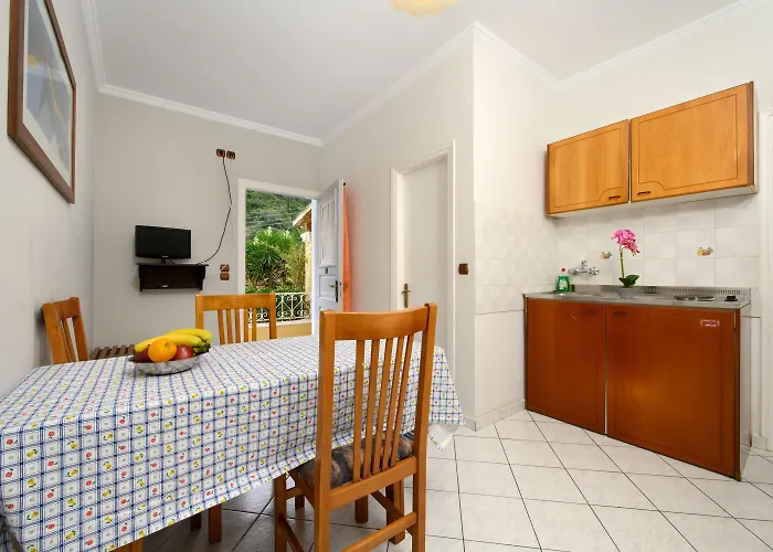 Marina Apartments, Agios Gordios Corfu Hotel apartamentowy 4*