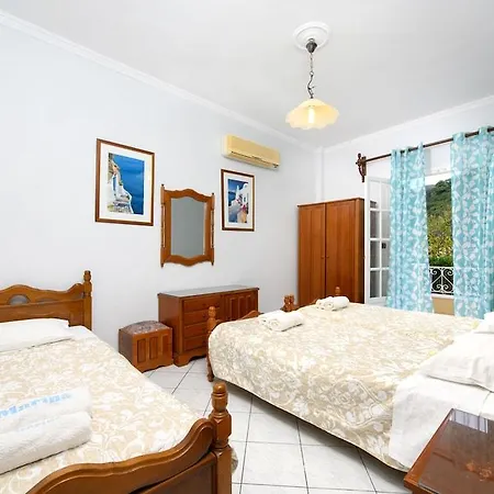 Marina Apartments, Agios Gordios Corfu Lejlighedshotel