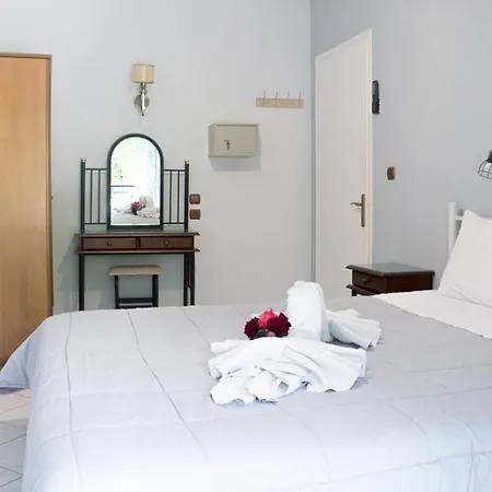 Lejlighedshotel Marina Apartments, Agios Gordios Corfu 2*