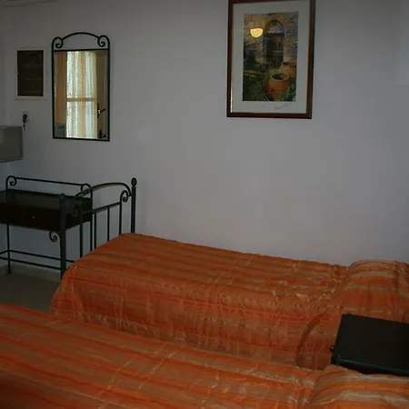 Marina Apartments, Agios Gordios Corfu Lejlighedshotel